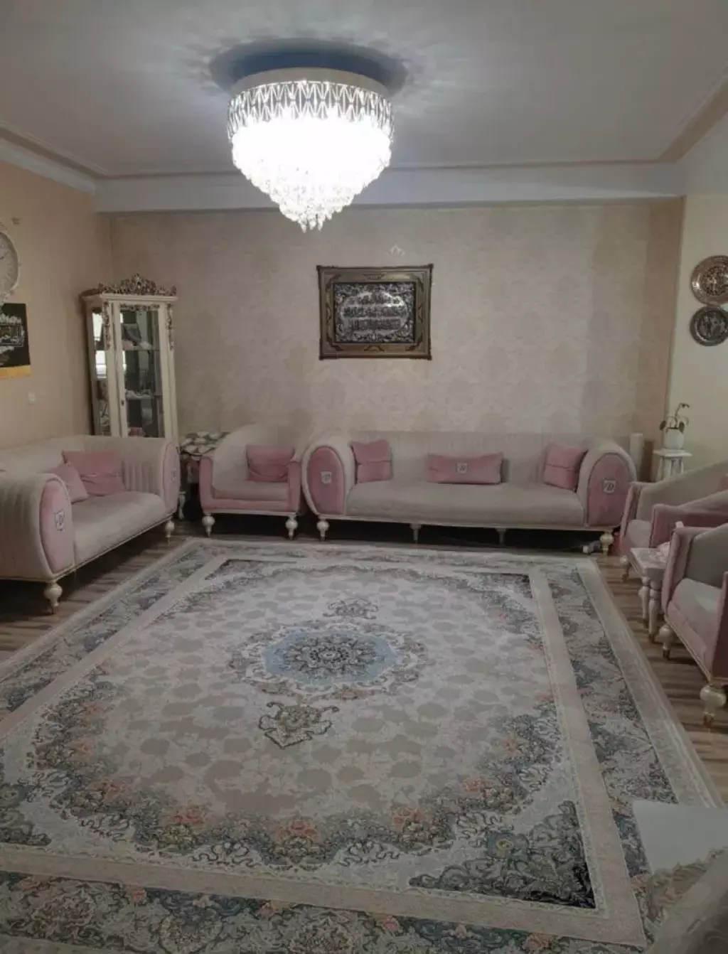 فروش آپارتمان 105 متری در گلستان (شهرک راه آهن)