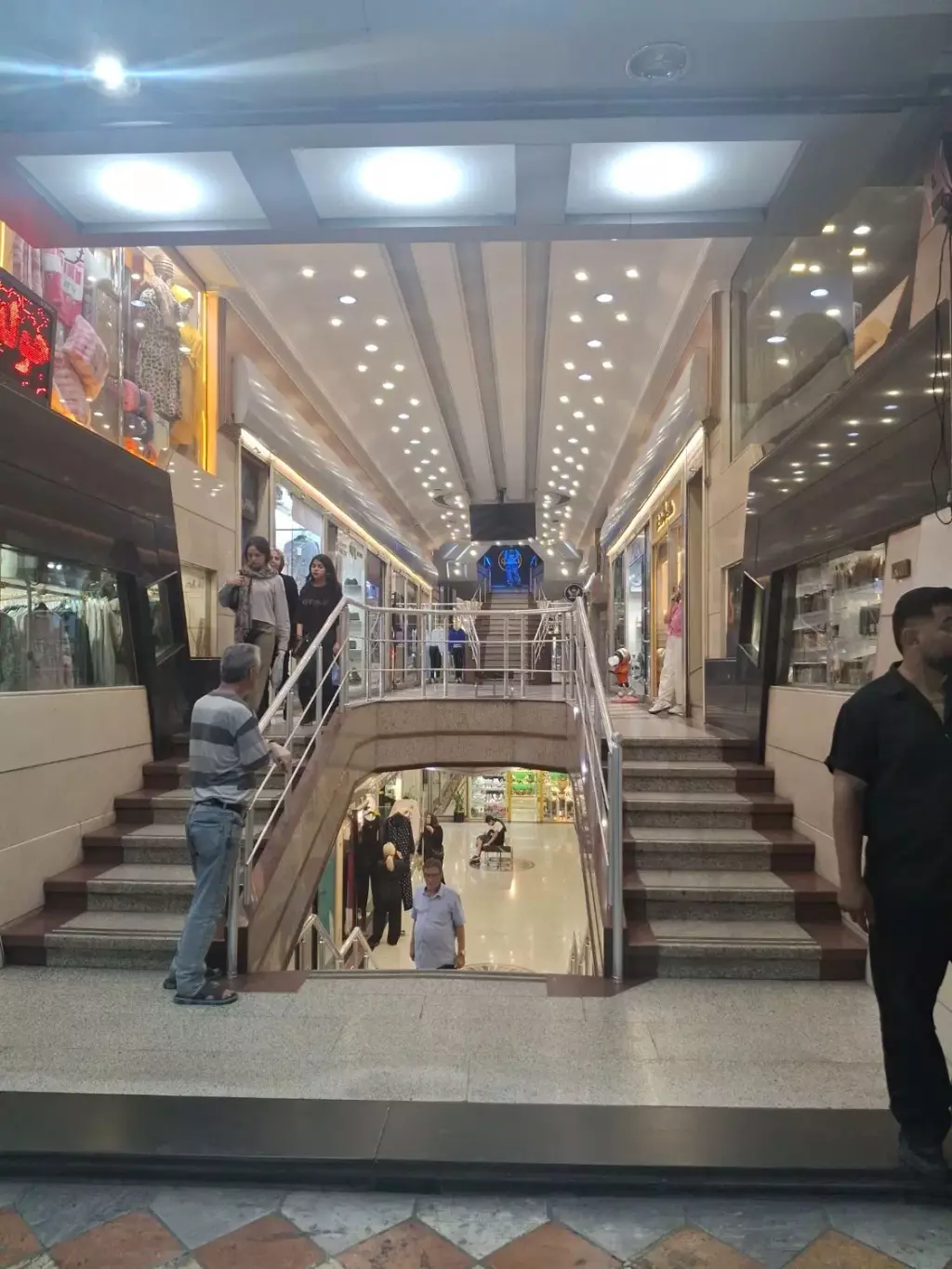 اجاره اداری و تجاری 36 متری در نازیآباد