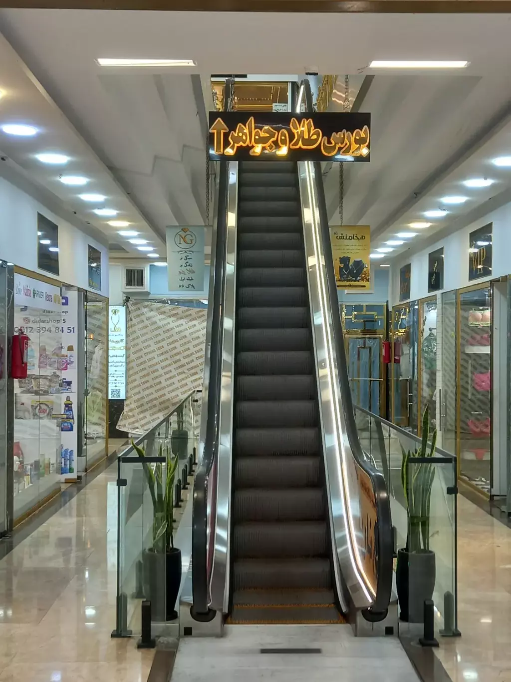 اجاره اداری و تجاری 20 متری در تهرانسر مرکزی - تصویر 4