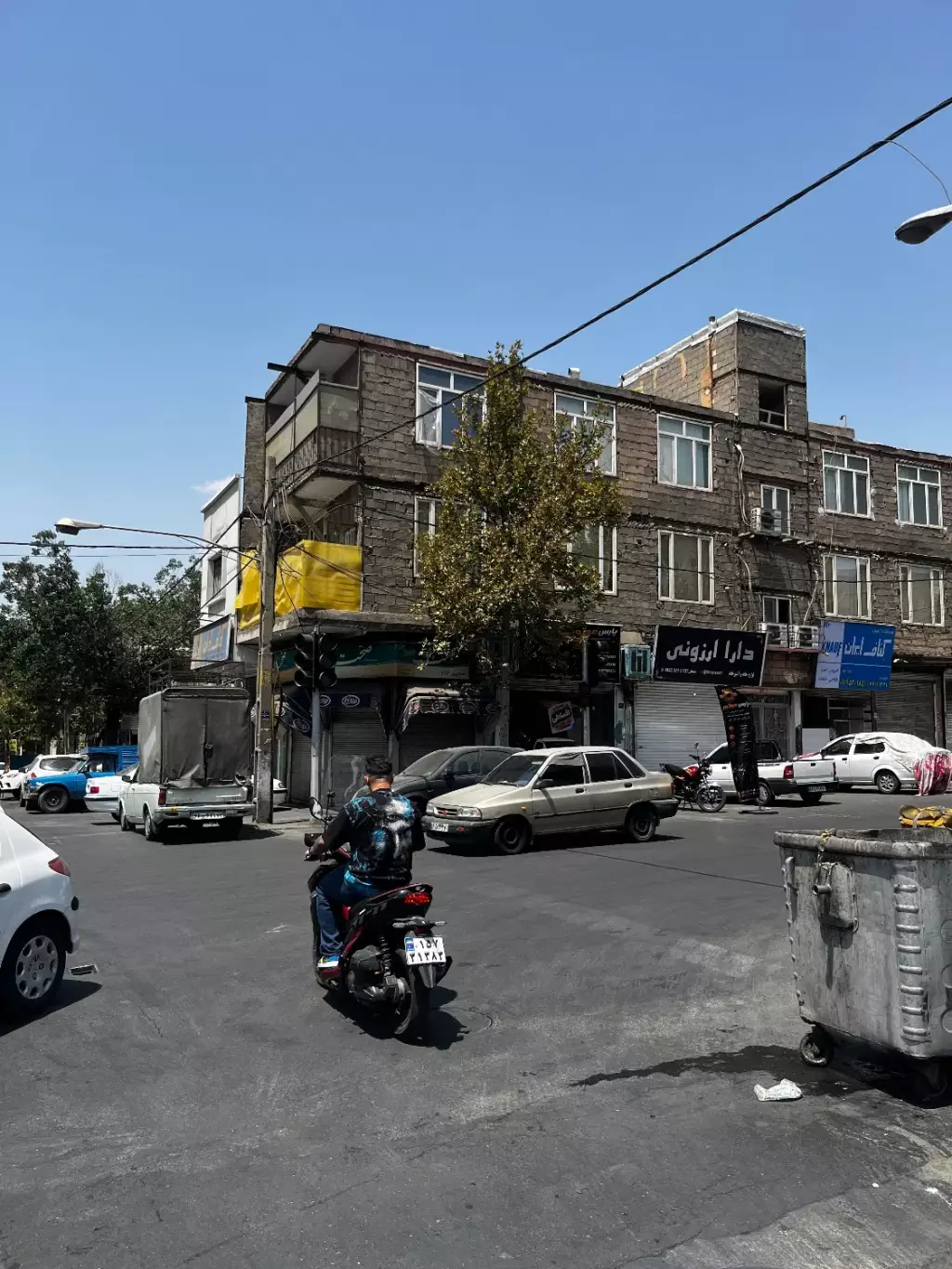 فروش آپارتمان 70 متری در خاک سفید