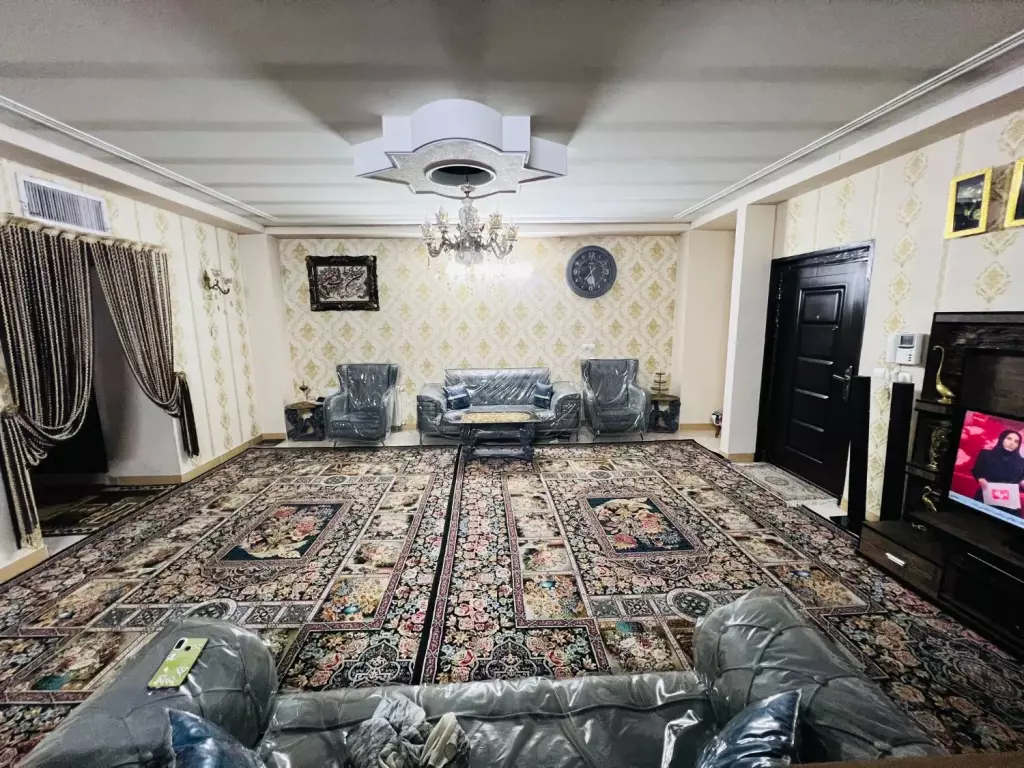 فروش آپارتمان 97 متری در عبدل‌آباد