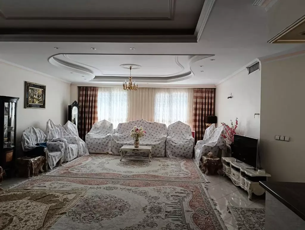 اجاره آپارتمان 160 متری در گلستان (شهرک راه آهن)