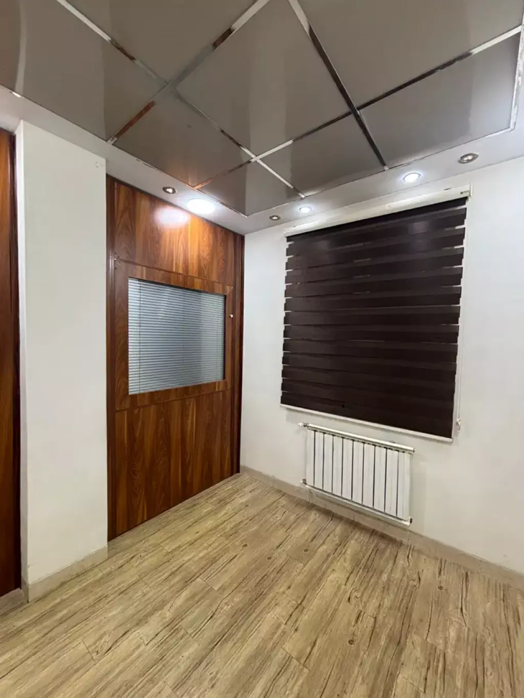 اجاره اداری و تجاری 9 متری در تهرانپارس جنوبی