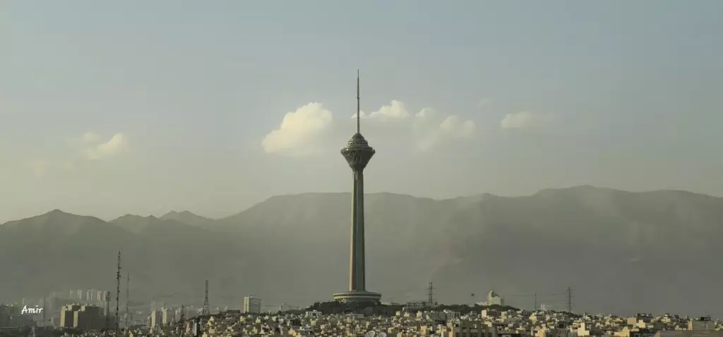 فروش آپارتمان 104 متری در صادقیه