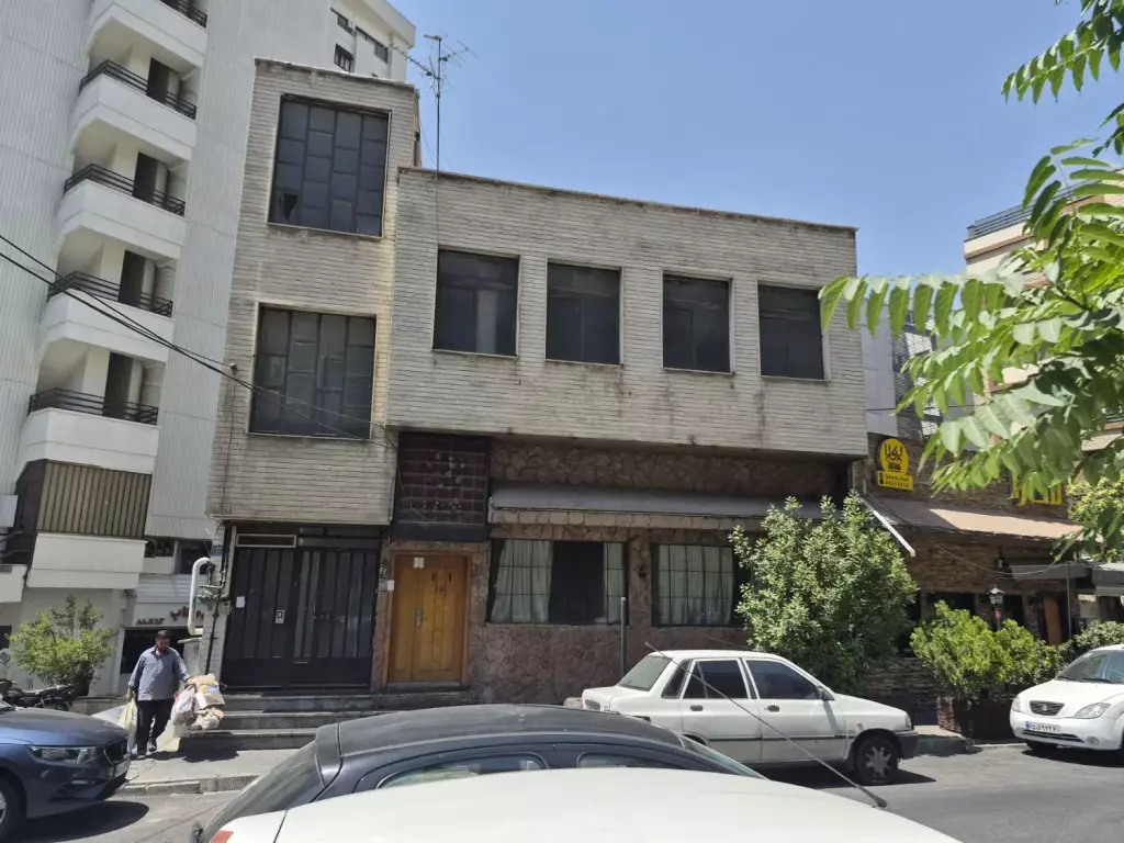 فروش اداری و تجاری 360 متری در شهرآرا