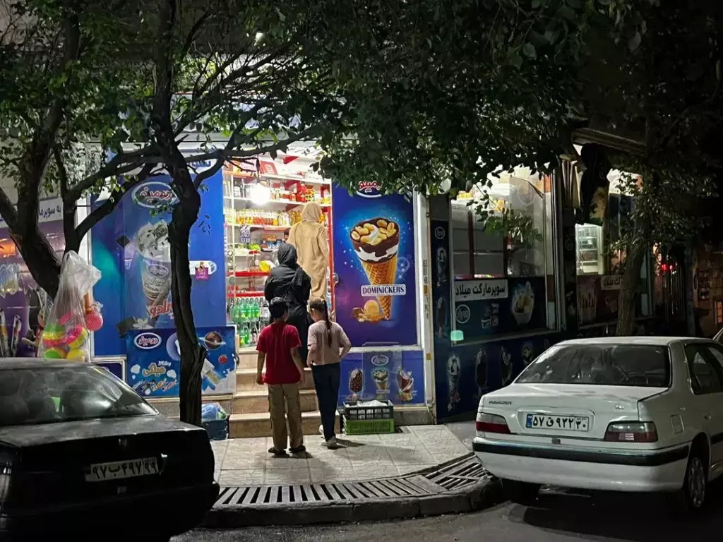 فروش اداری و تجاری 41 متری در شهرک ولیعصر جنوبی