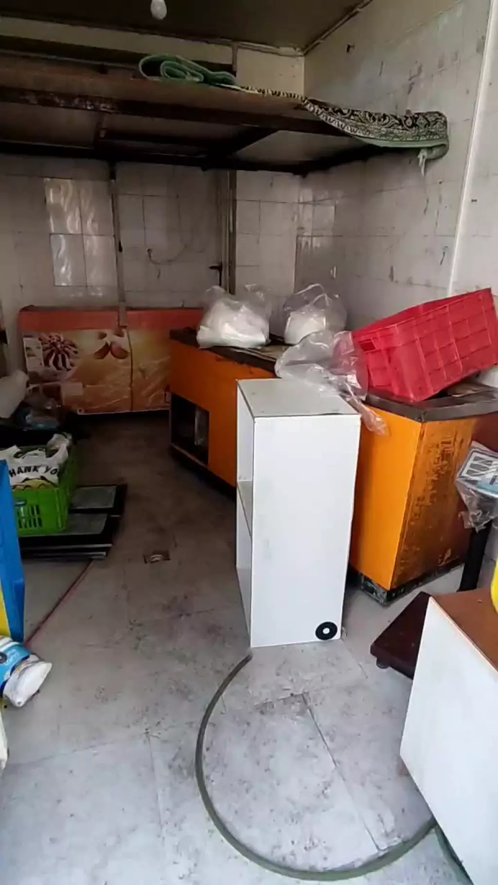 اجاره اداری و تجاری 11 متری در شمیراننو