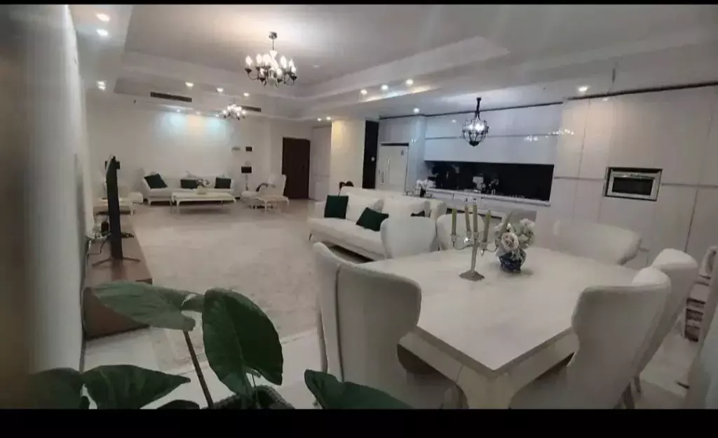 اجاره آپارتمان 130 متری در کوهک