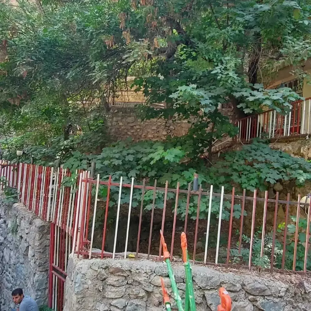 فروش خانه و ویلا 800 متری در دربند - تصویر 2