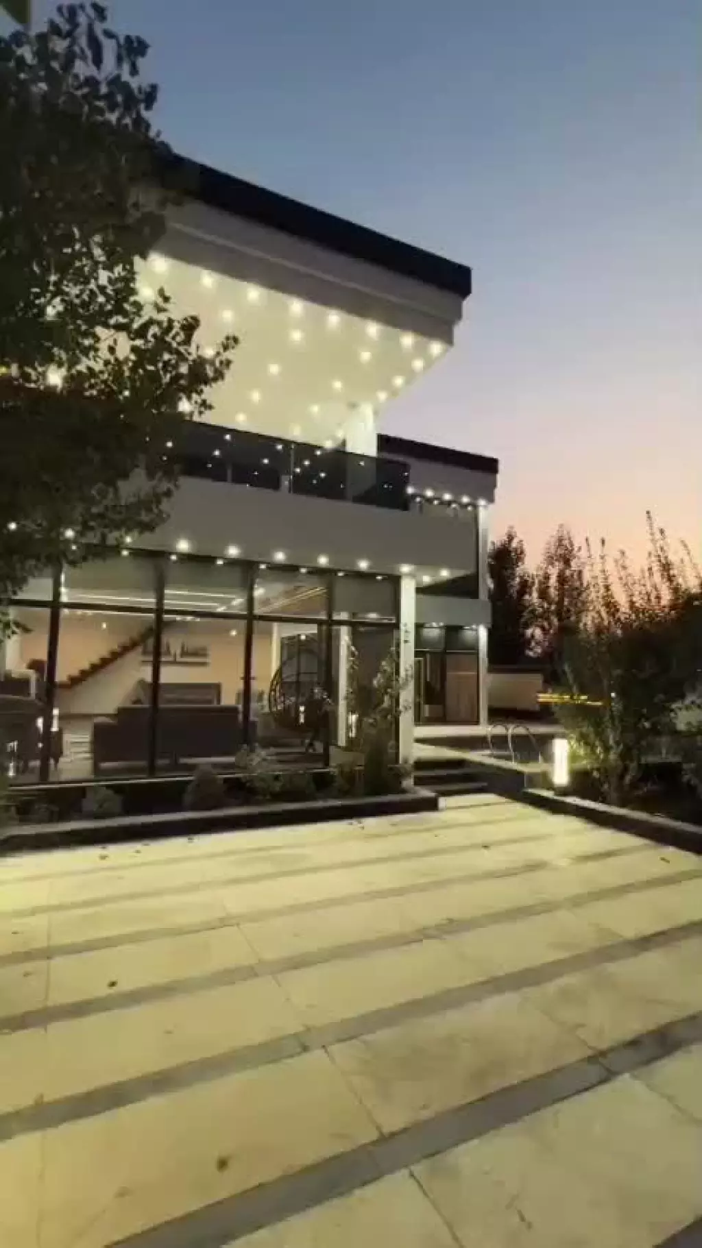 فروش خانه و ویلا 400 متری در شهرک غرب