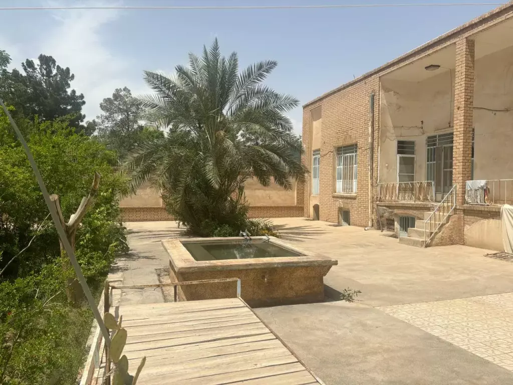 فروش زمین و کلنگی 700 متری در دکتر هوشیار - تصویر 3