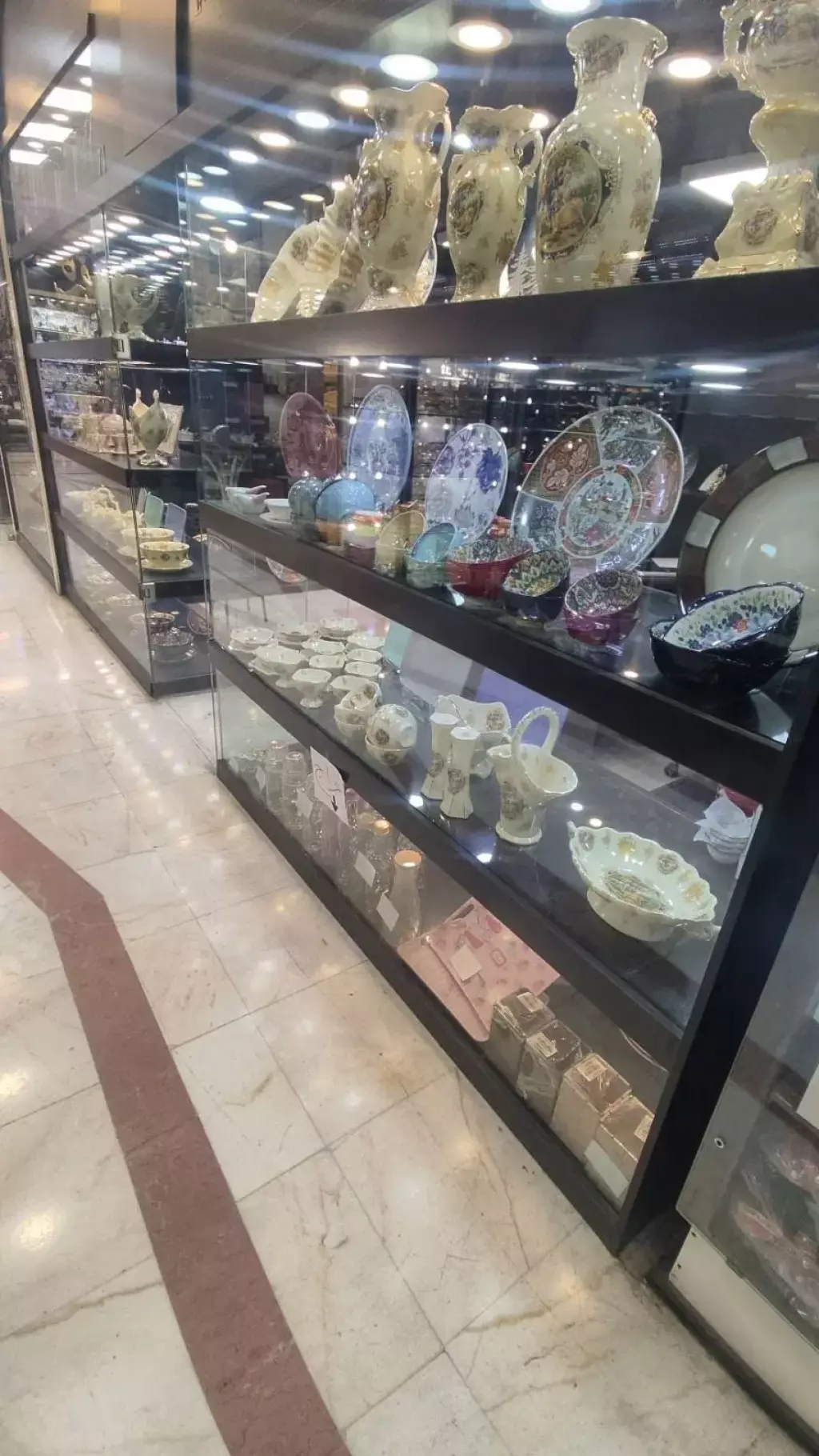 اجاره اداری و تجاری 13 متری در شوش (باغ آذری) - تصویر 2