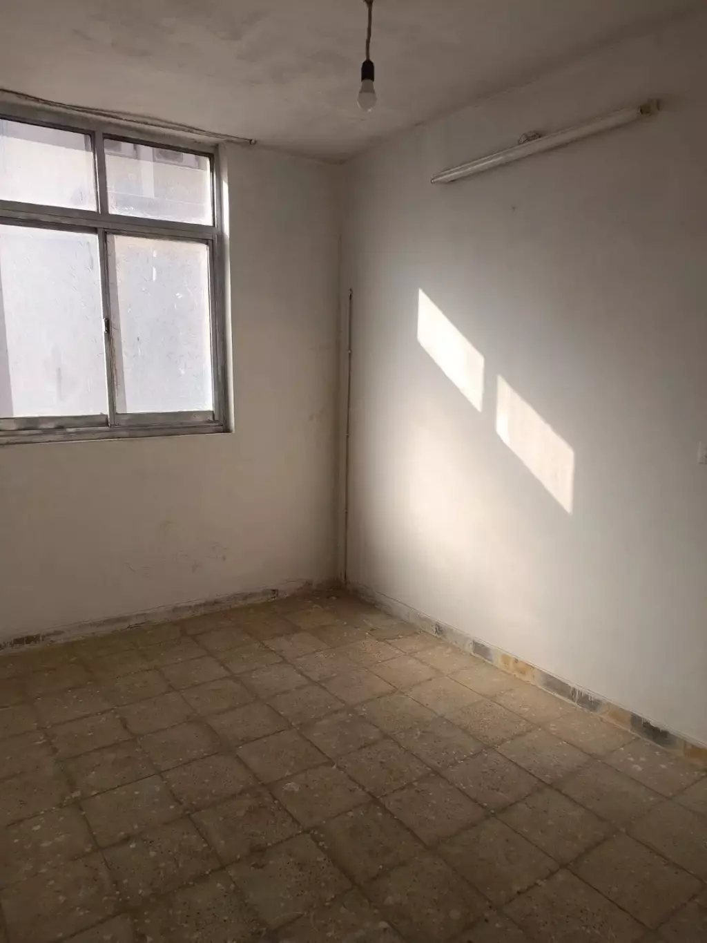 اجاره خانه و ویلا 110 متری در صاحب الزمان - تصویر 4