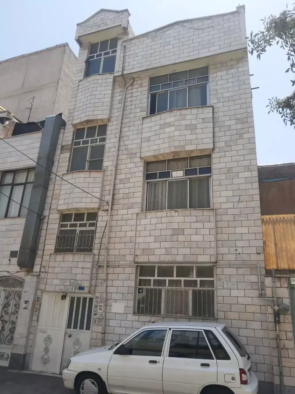 فروش خانه و ویلا 36 متری در اتابک