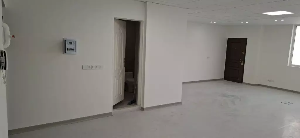 اجاره اداری و تجاری 100 متری در نصرت - تصویر 2
