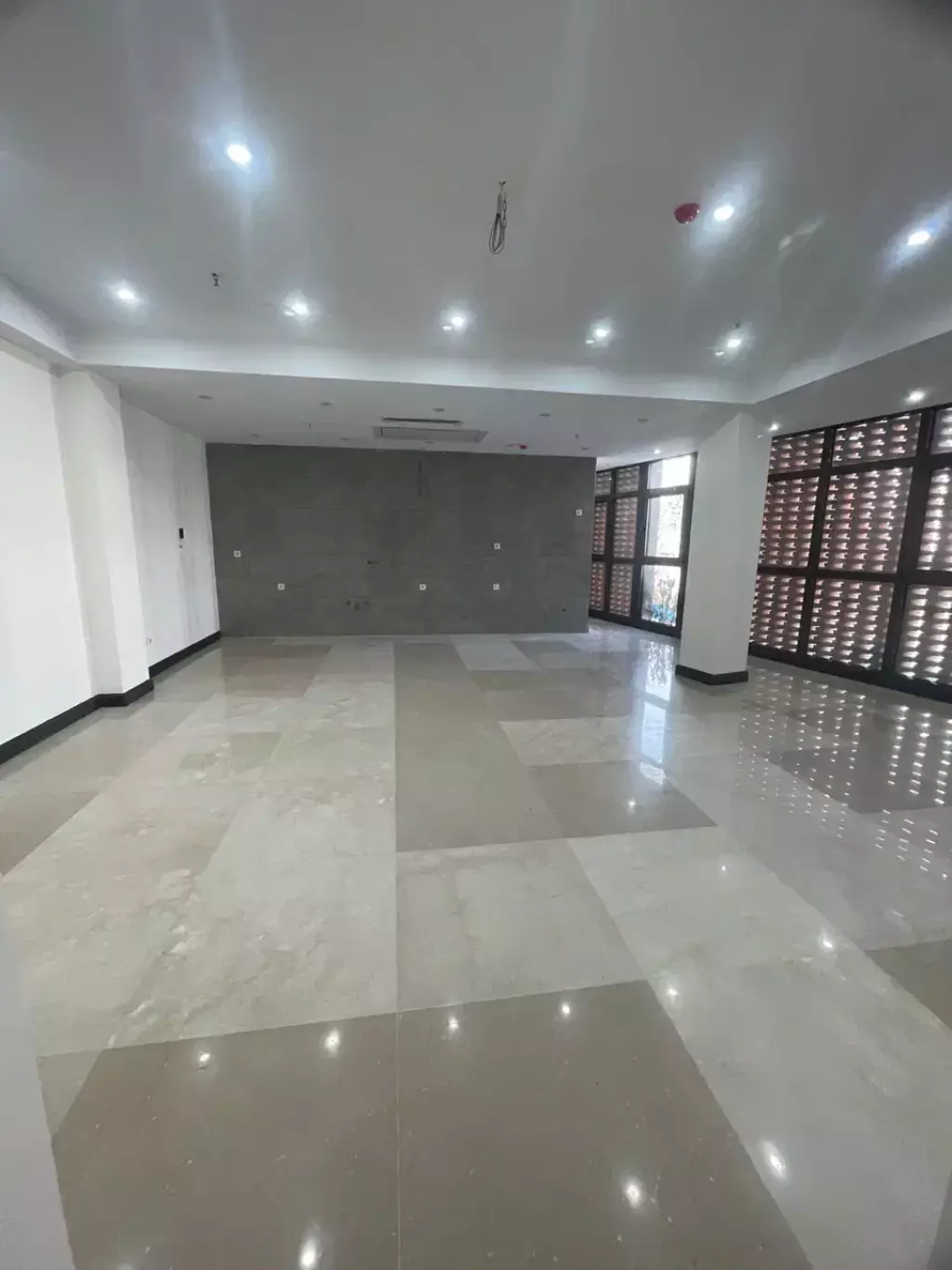 فروش اداری و تجاری 920 متری در ظفر - تصویر 10