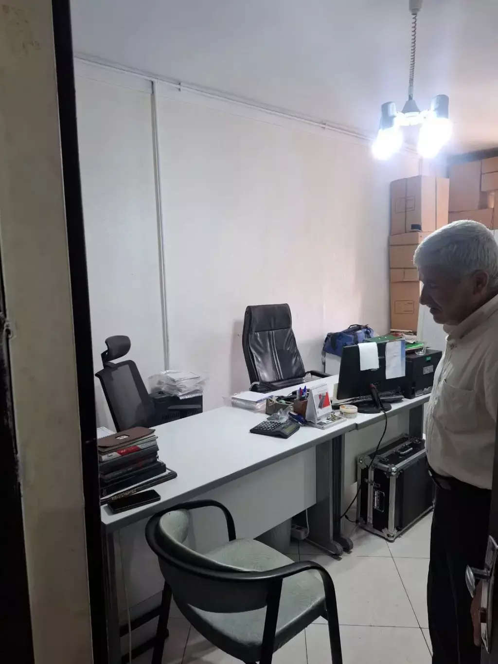 اجاره اداری و تجاری 25 متری در بهار