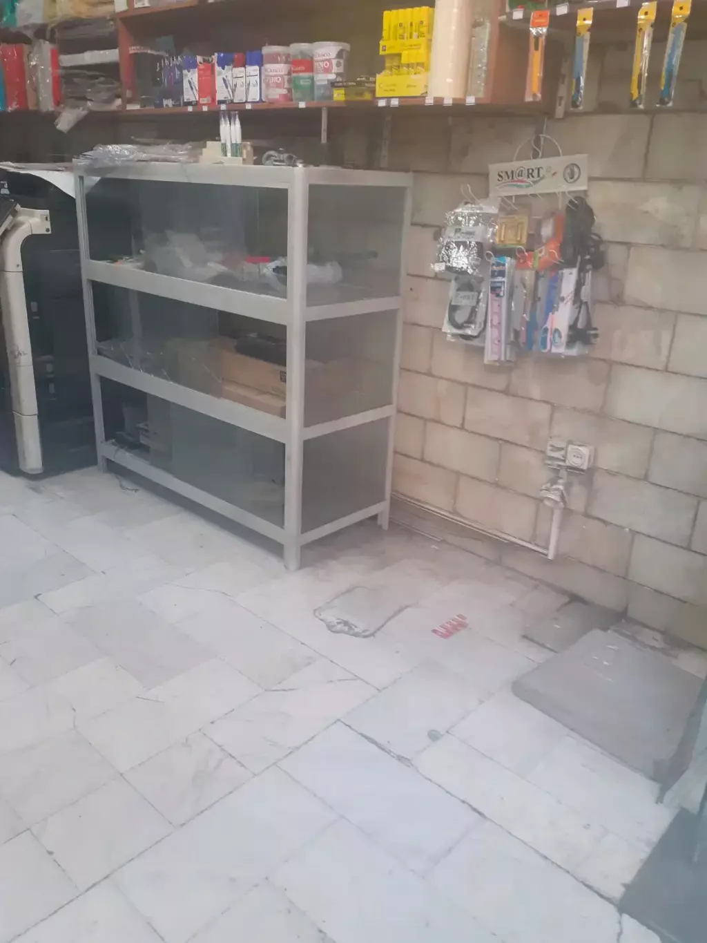 اجاره اداری و تجاری 26 متری در عباسآباد