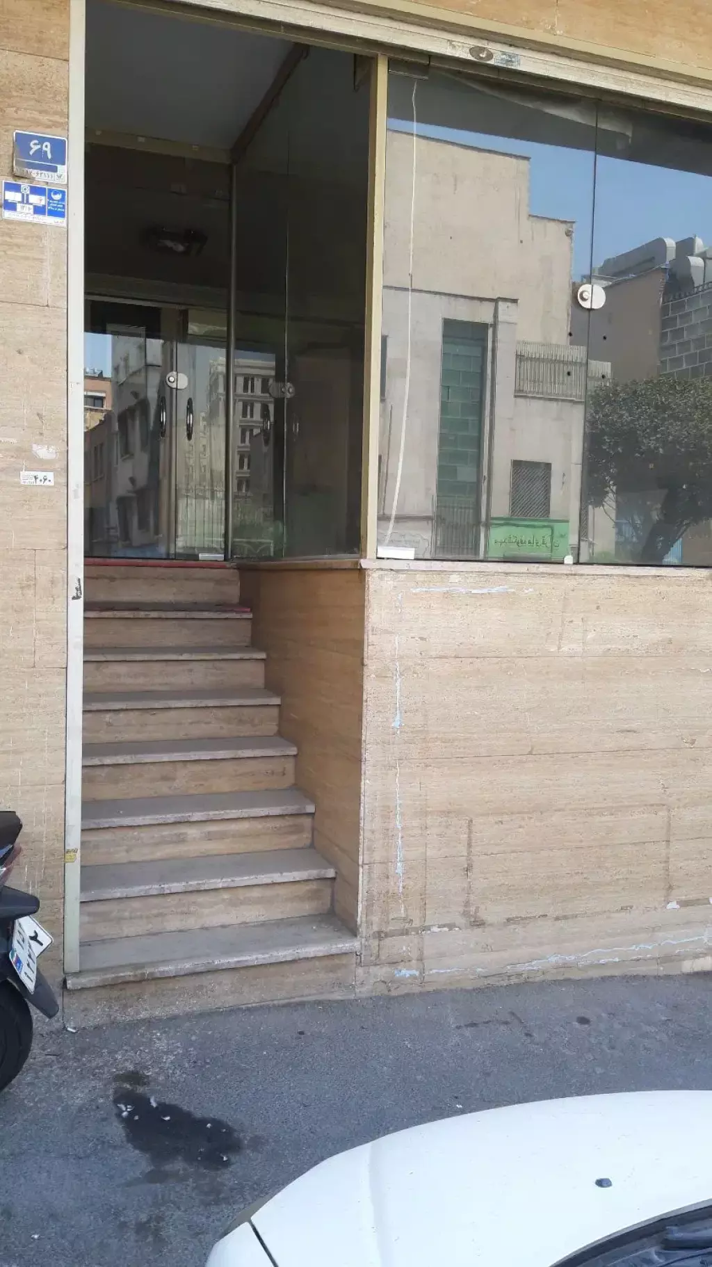 اجاره اداری و تجاری 39 متری در بهارستان - تصویر 2