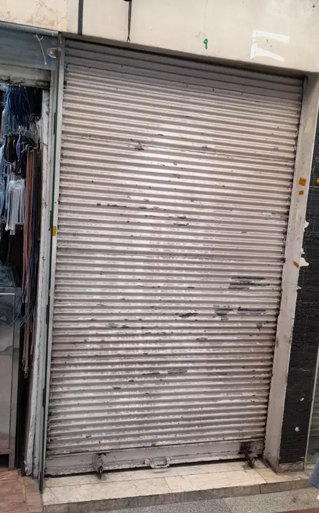 اجاره اداری و تجاری 9 متری در پامنار