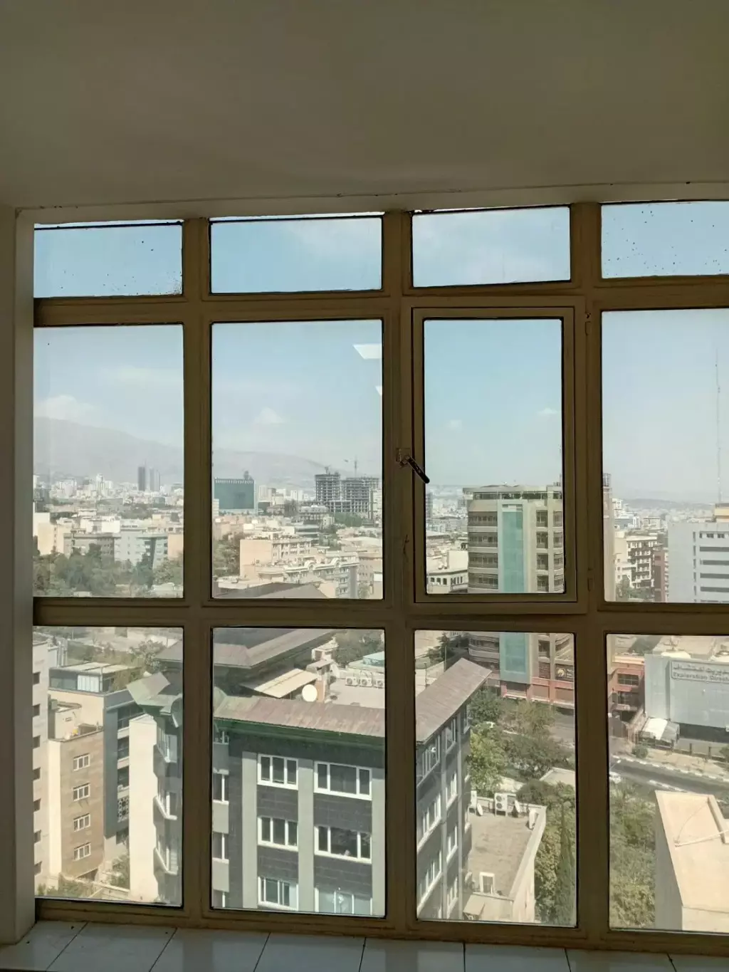 اجاره اداری و تجاری 18 متری در ونک - تصویر 3