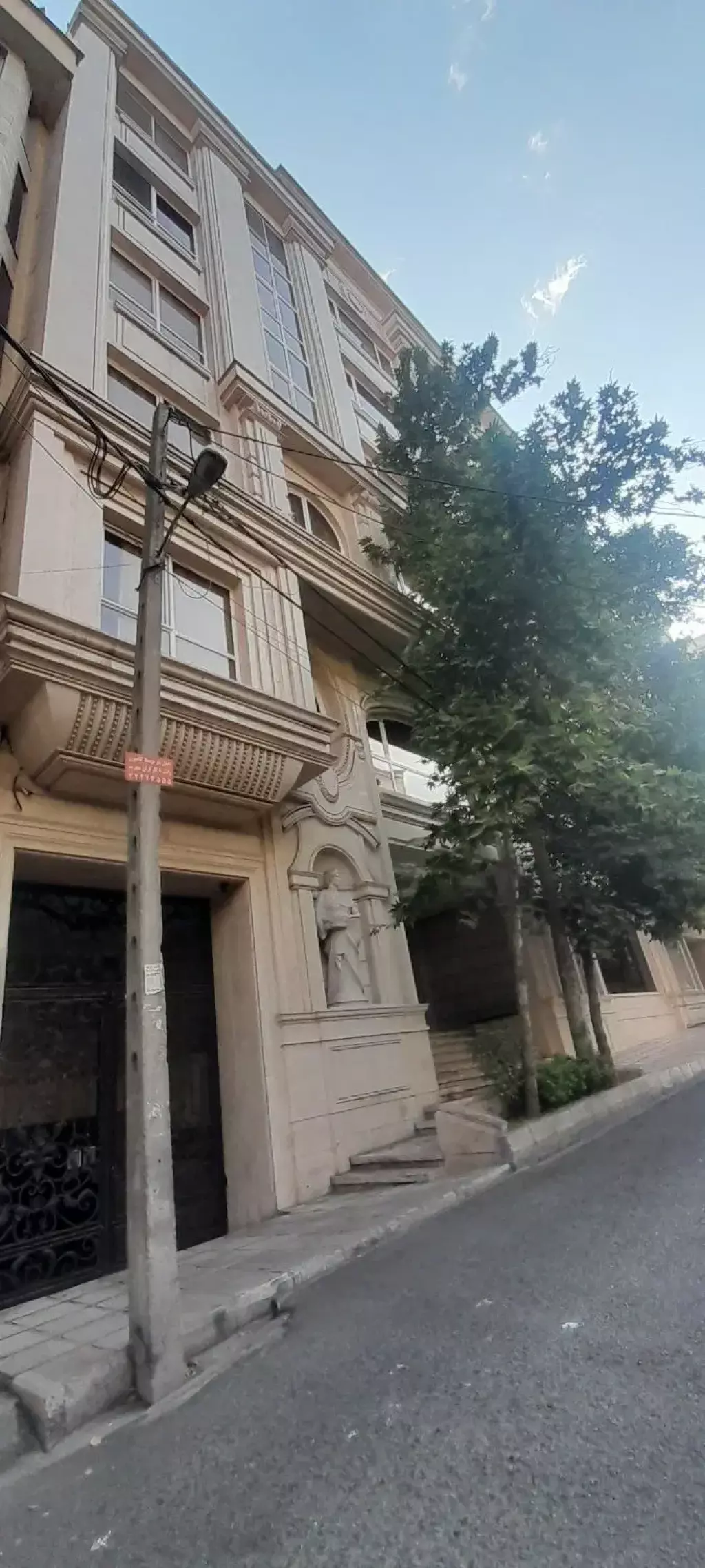 فروش آپارتمان 200 متری در الهیه