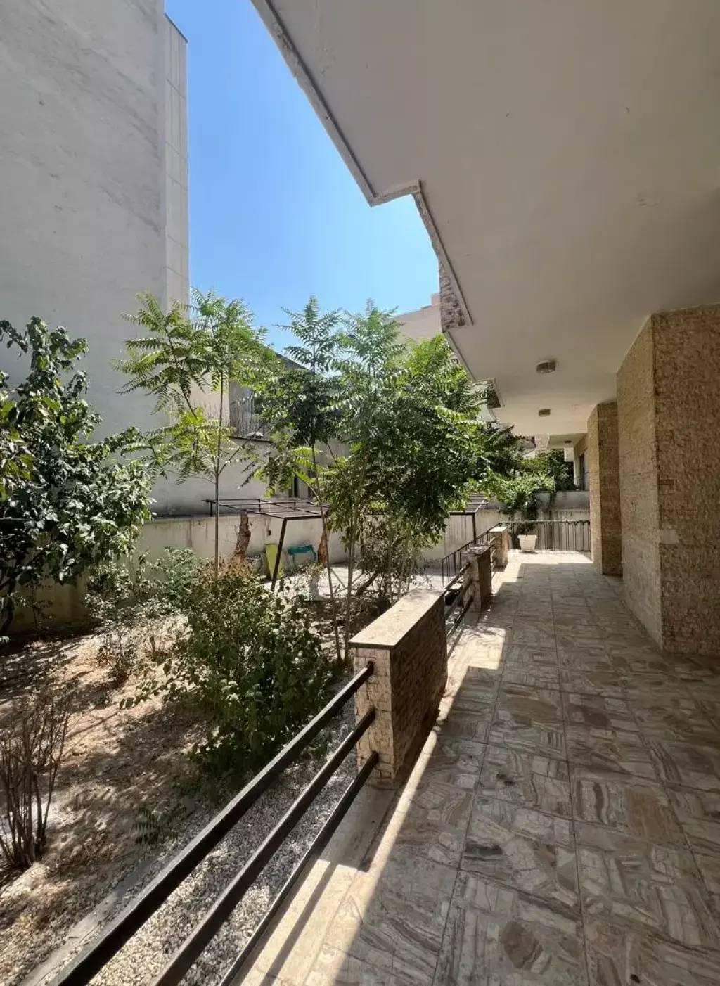 اجاره خانه و ویلا 250 متری در دزاشیب