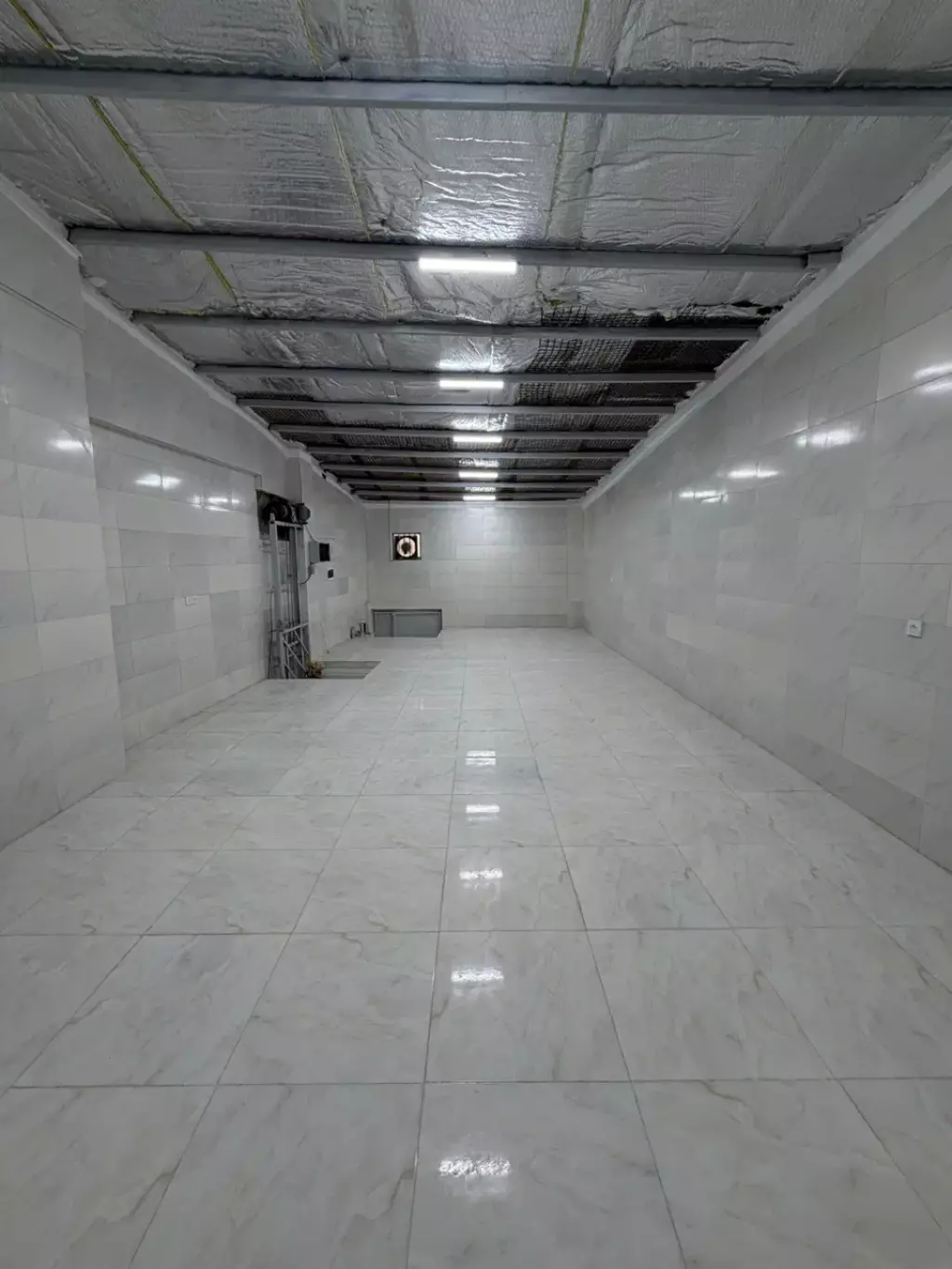 اجاره اداری و تجاری 140 متری در بازار