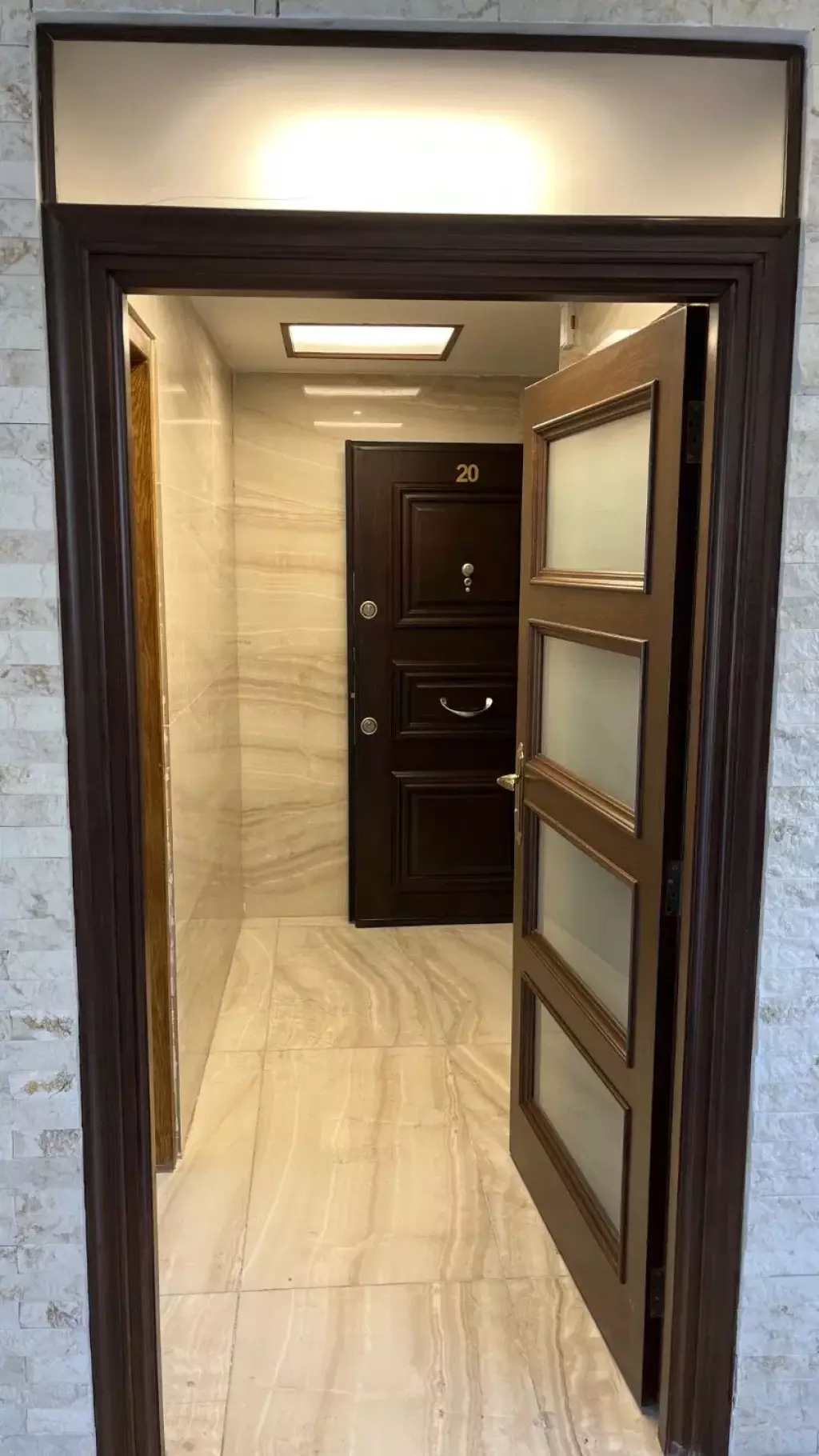 اجاره اداری و تجاری 86 متری در زعفرانیه - تصویر 2