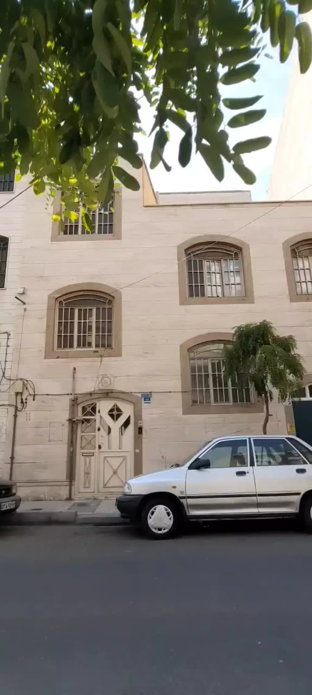 فروش اداری و تجاری 236 متری در شارق