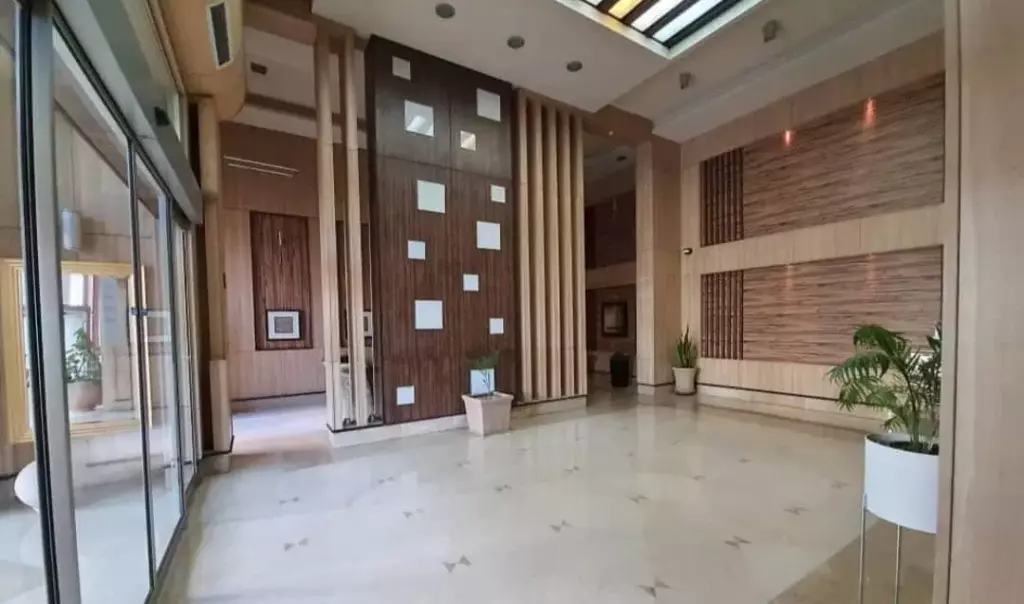 اجاره آپارتمان 280 متری در شهرک غرب