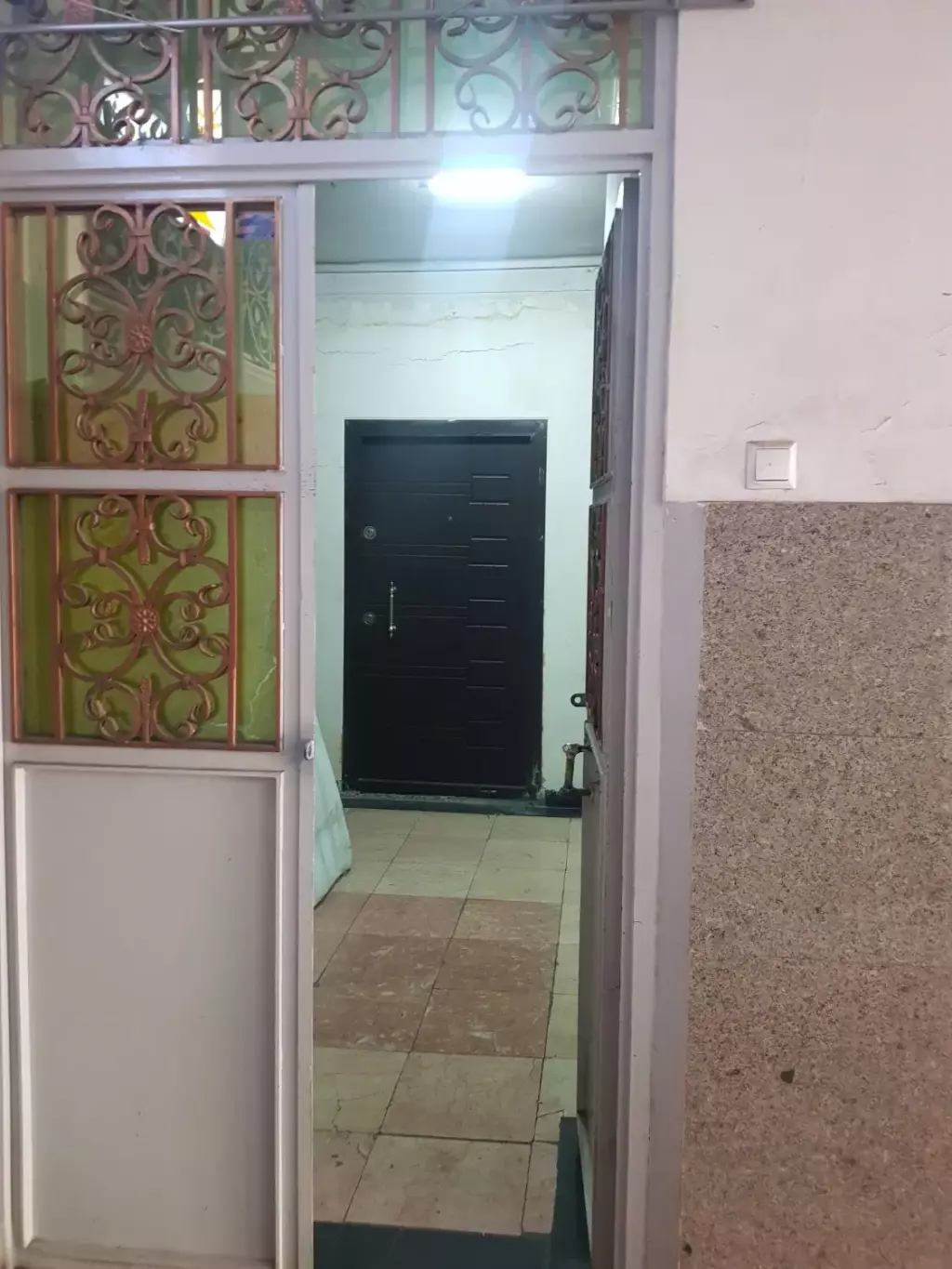 اجاره اداری و تجاری 15 متری در فردوسی