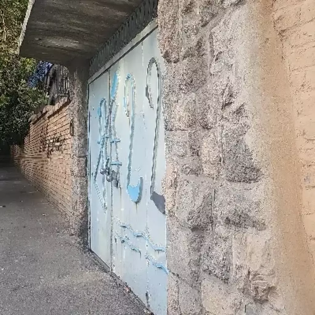 فروش زمین و کلنگی 300 متری در گلستان (شهرک راه آهن)