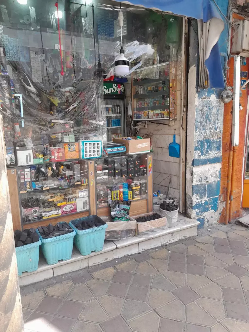 اجاره اداری و تجاری 10 متری در نظام‌آباد - تصویر 2