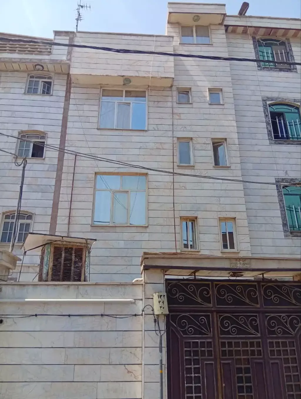 فروش خانه و ویلا 75 متری در عبدل‌آباد