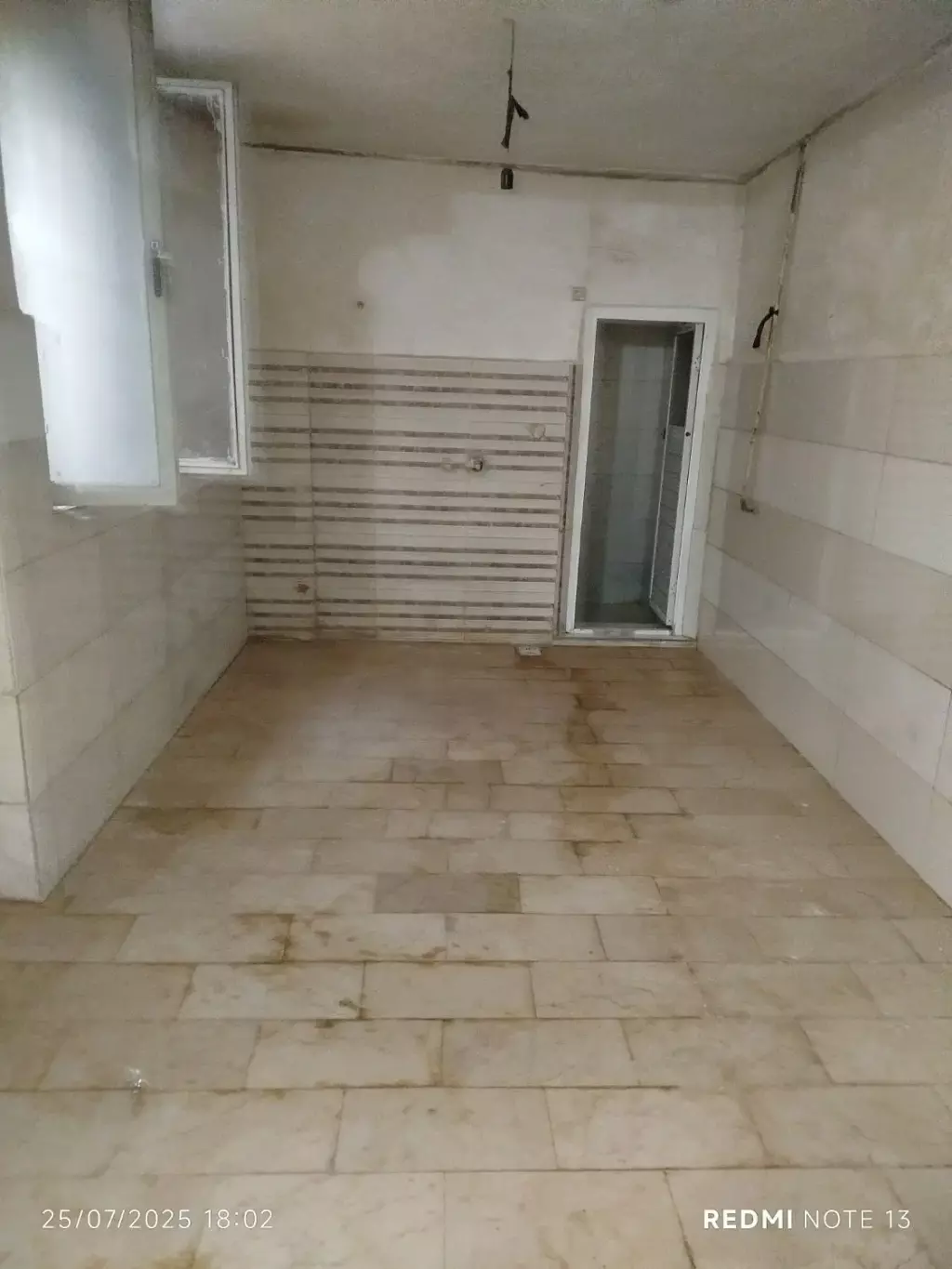 اجاره اداری و تجاری 65 متری در شهرک رضویه - تصویر 5