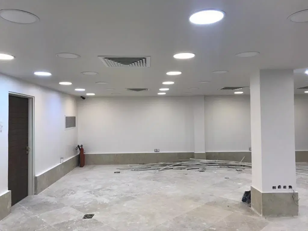 اجاره اداری و تجاری 200 متری در دروازه شمیران