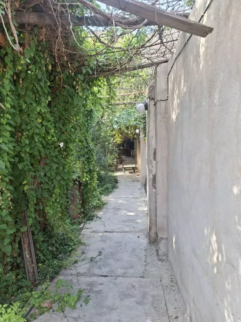 فروش خانه و ویلا 900 متری در زعفرانیه