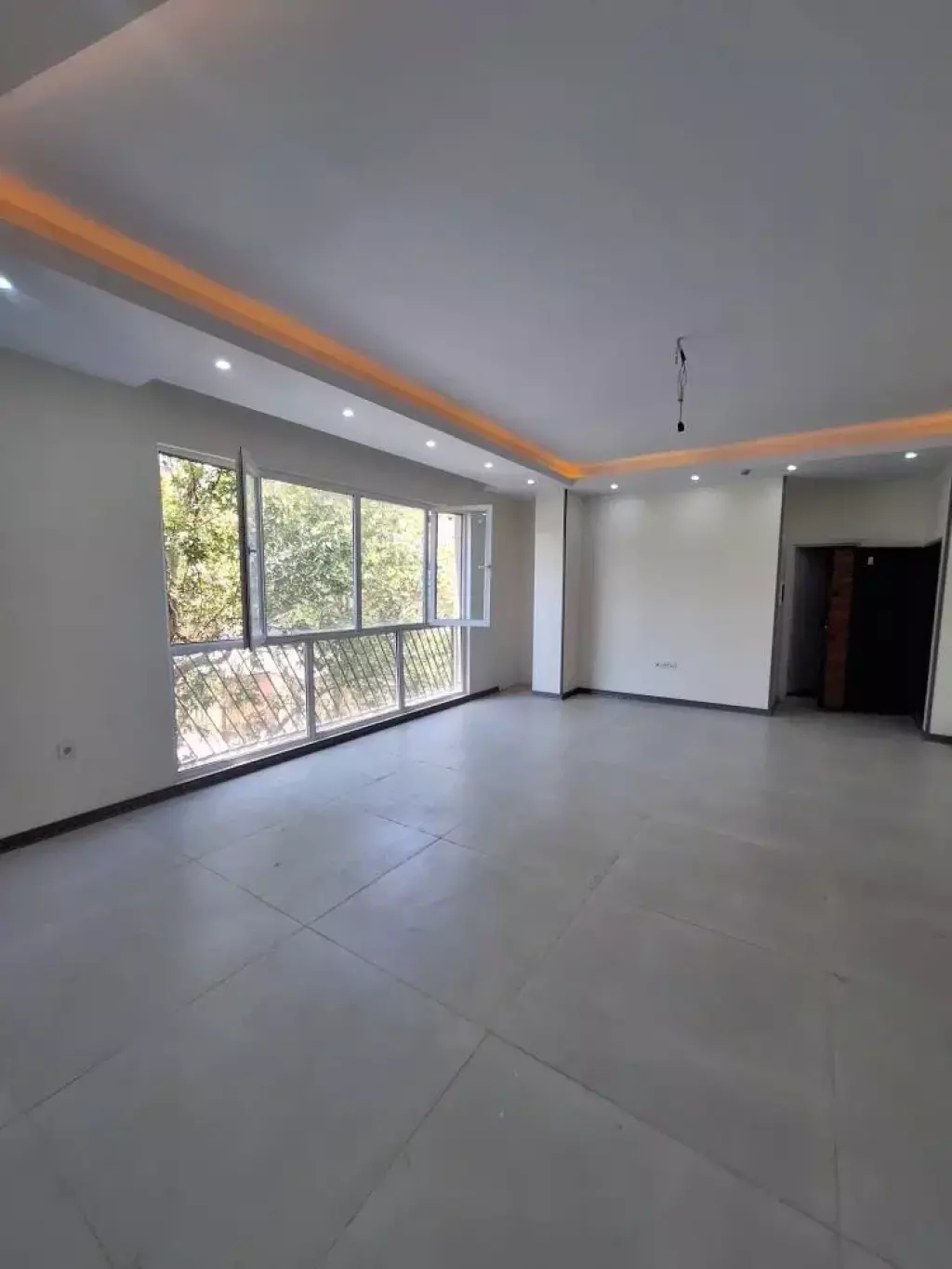 اجاره آپارتمان 120 متری در حکمت - تصویر 2