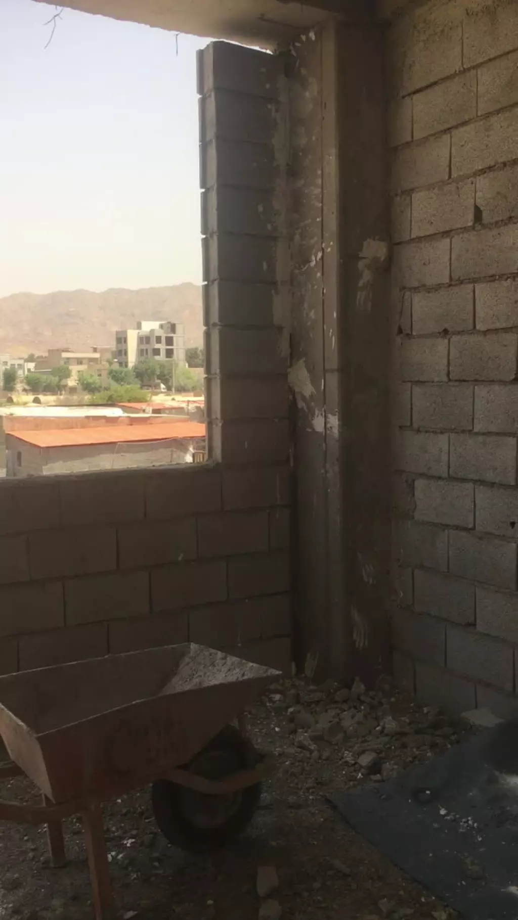 فروش زمین و کلنگی 98 متری در شهرک نظامی