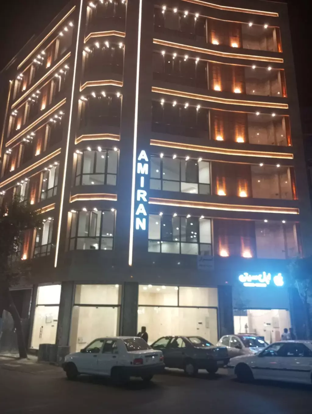 اجاره اداری و تجاری 61 متری در گلچین