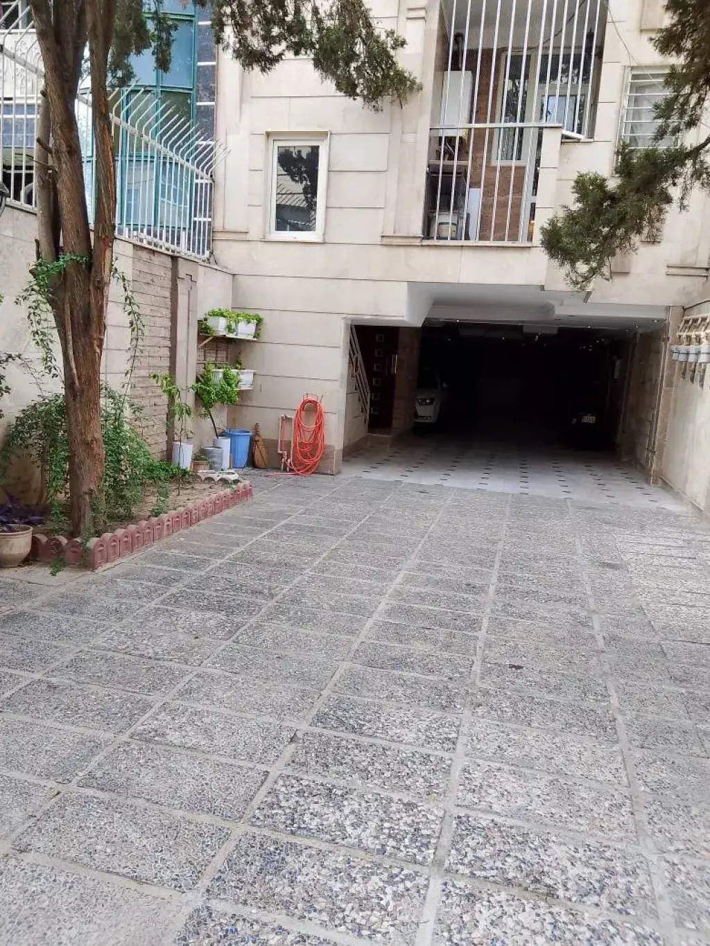 اجاره آپارتمان 91 متری در حافظیه