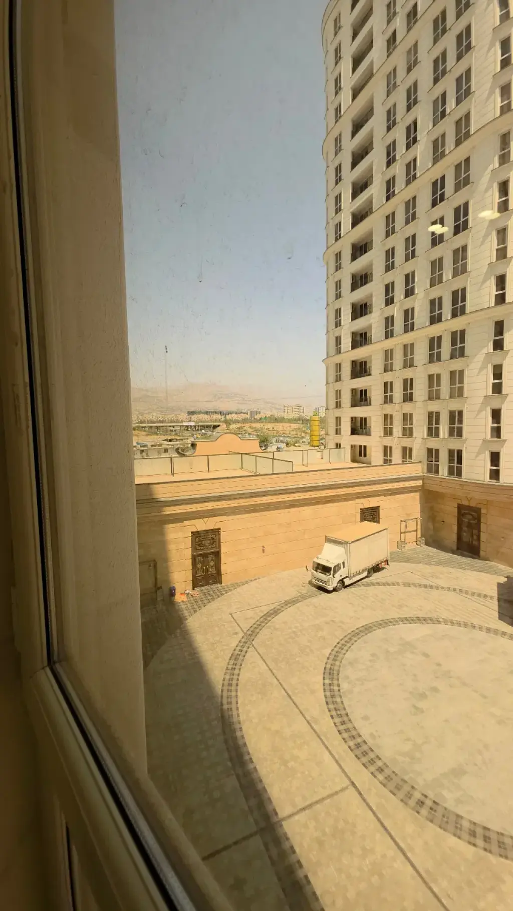 اجاره آپارتمان 120 متری در شهرک صدرا - تصویر 2