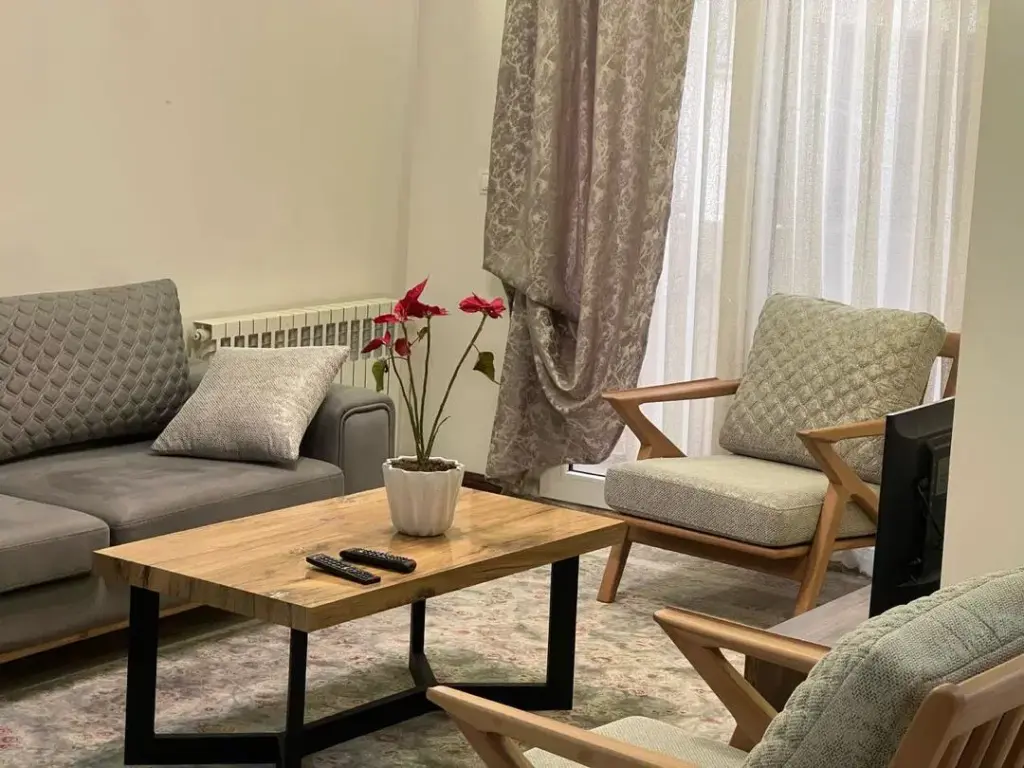اجاره آپارتمان 80 متری در فردوسی