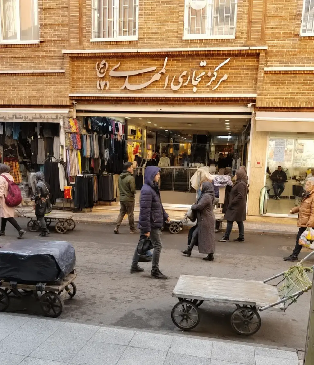 فروش اداری و تجاری 14 متری در بازار