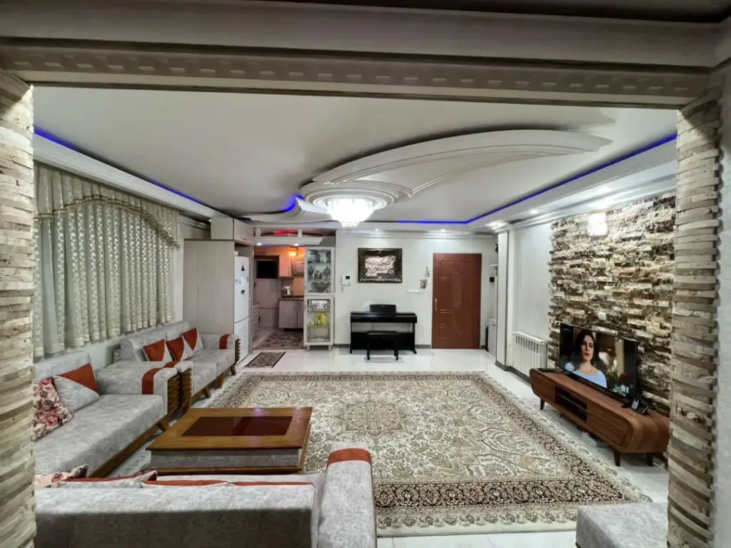 فروش آپارتمان 77 متری در کرمان