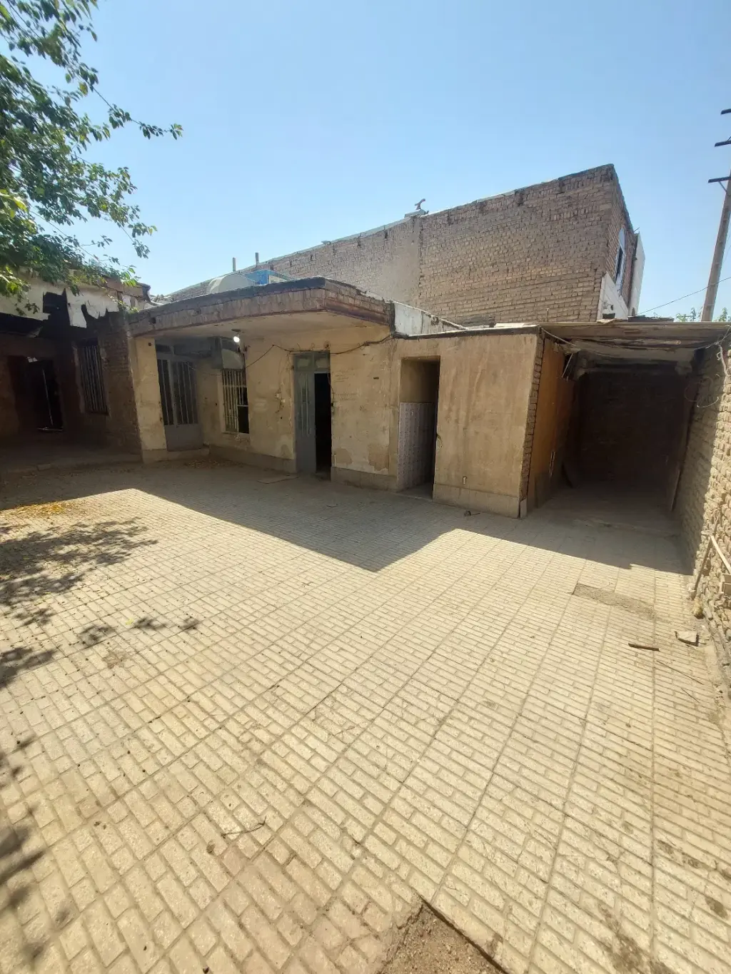 اجاره اداری و تجاری 306 متری در مسگرآباد