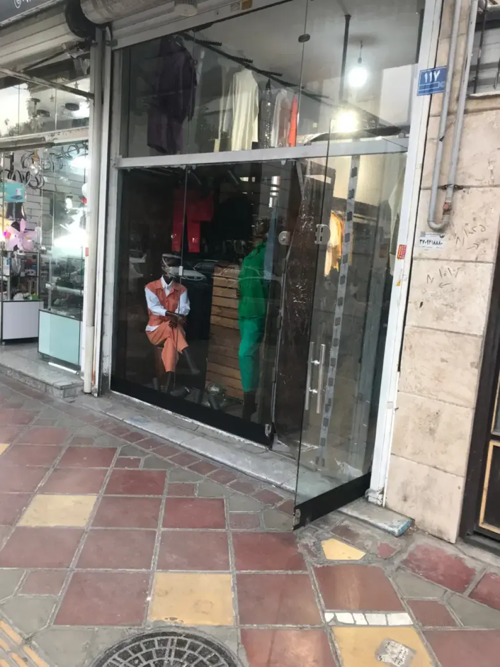 اجاره اداری و تجاری 21 متری در کیانشهر