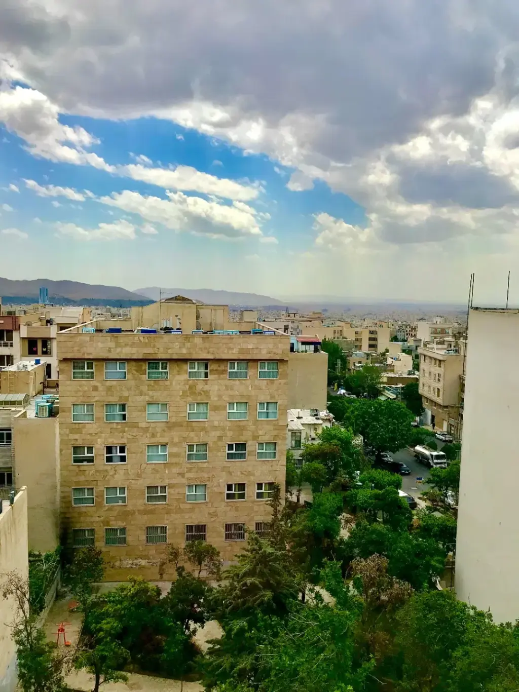 فروش آپارتمان 83 متری در قناتکوثر