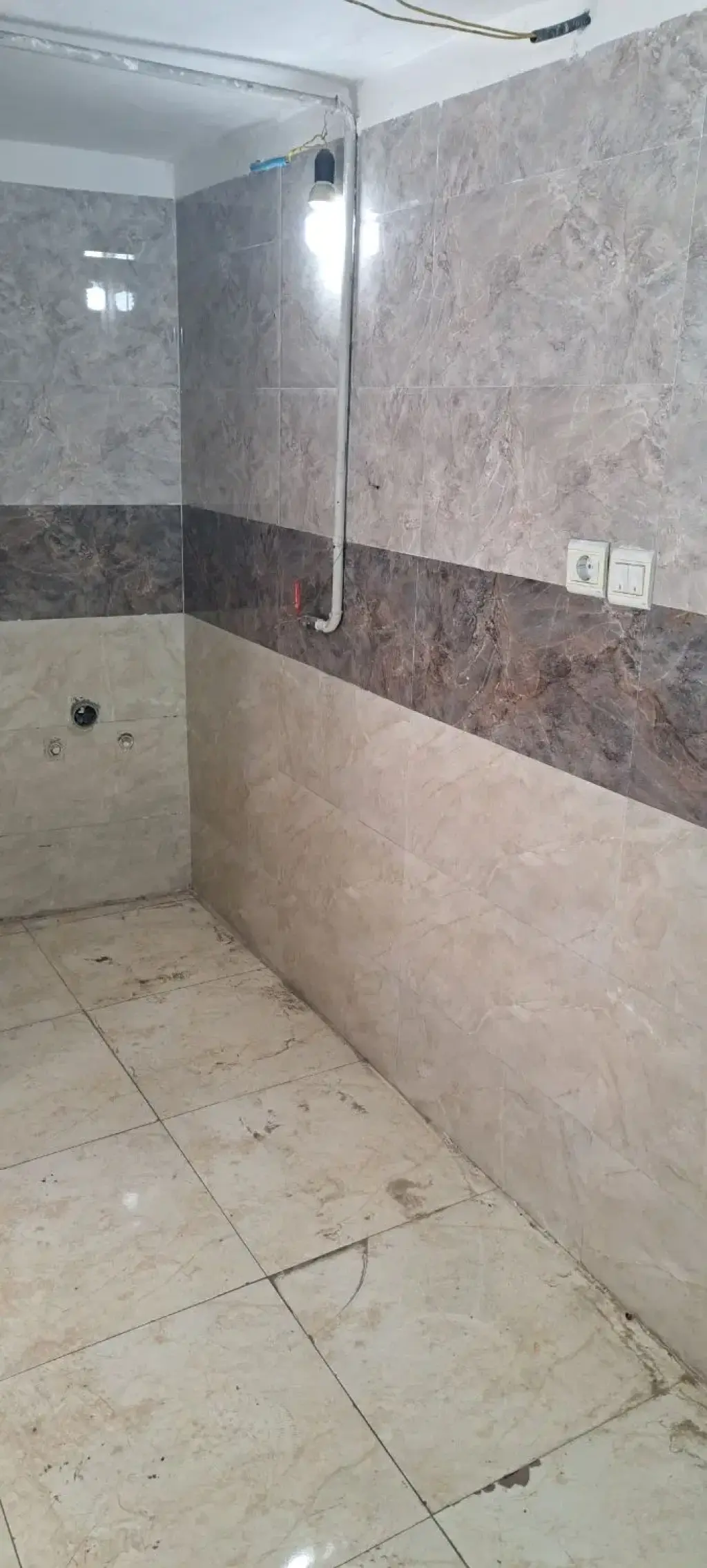 اجاره اداری و تجاری 8 متری در هاشمی - تصویر 3